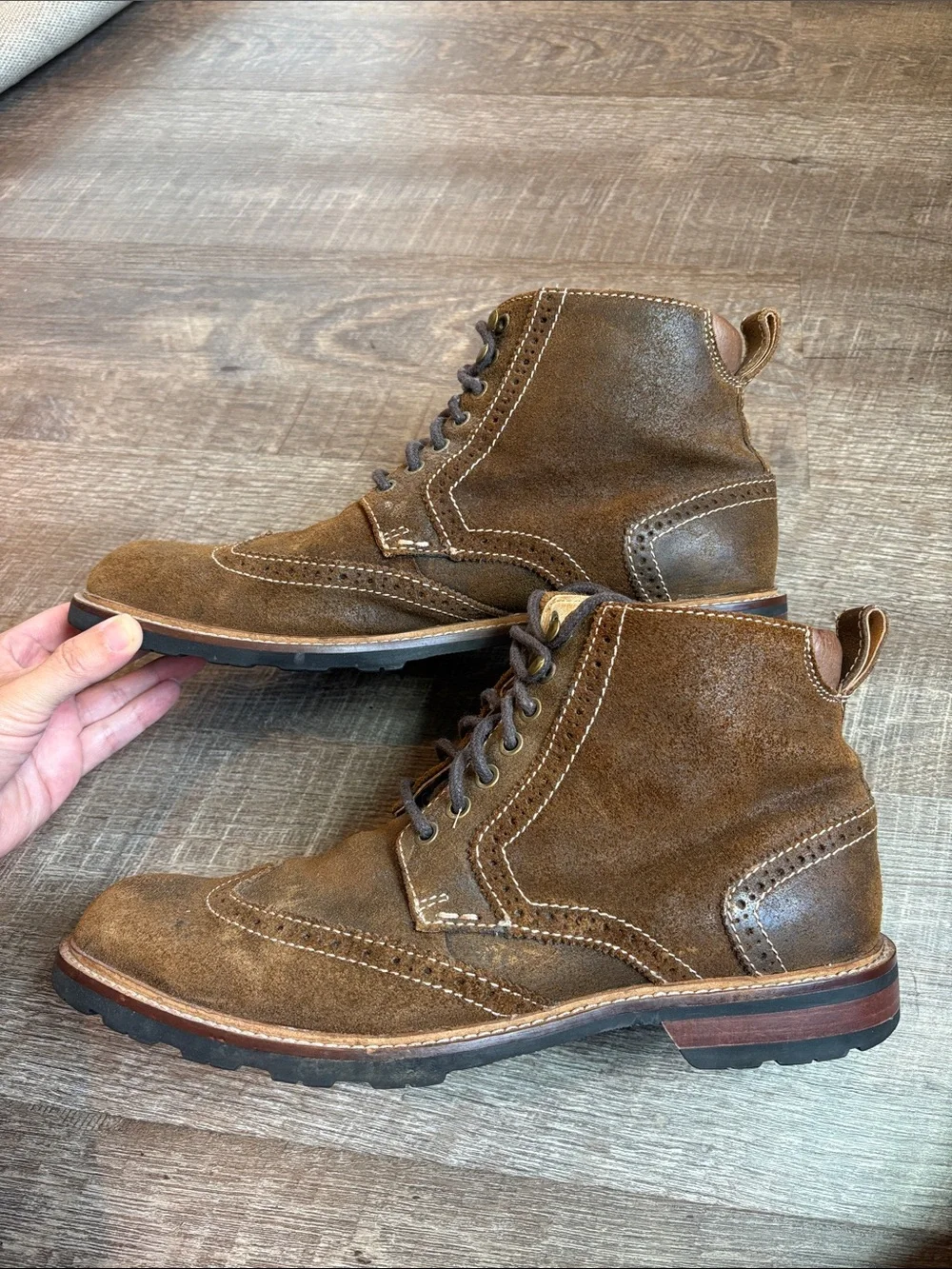 Florsheim Kilbourn Wing Tip Chukka Boot Men's 11.5 Brown Suede